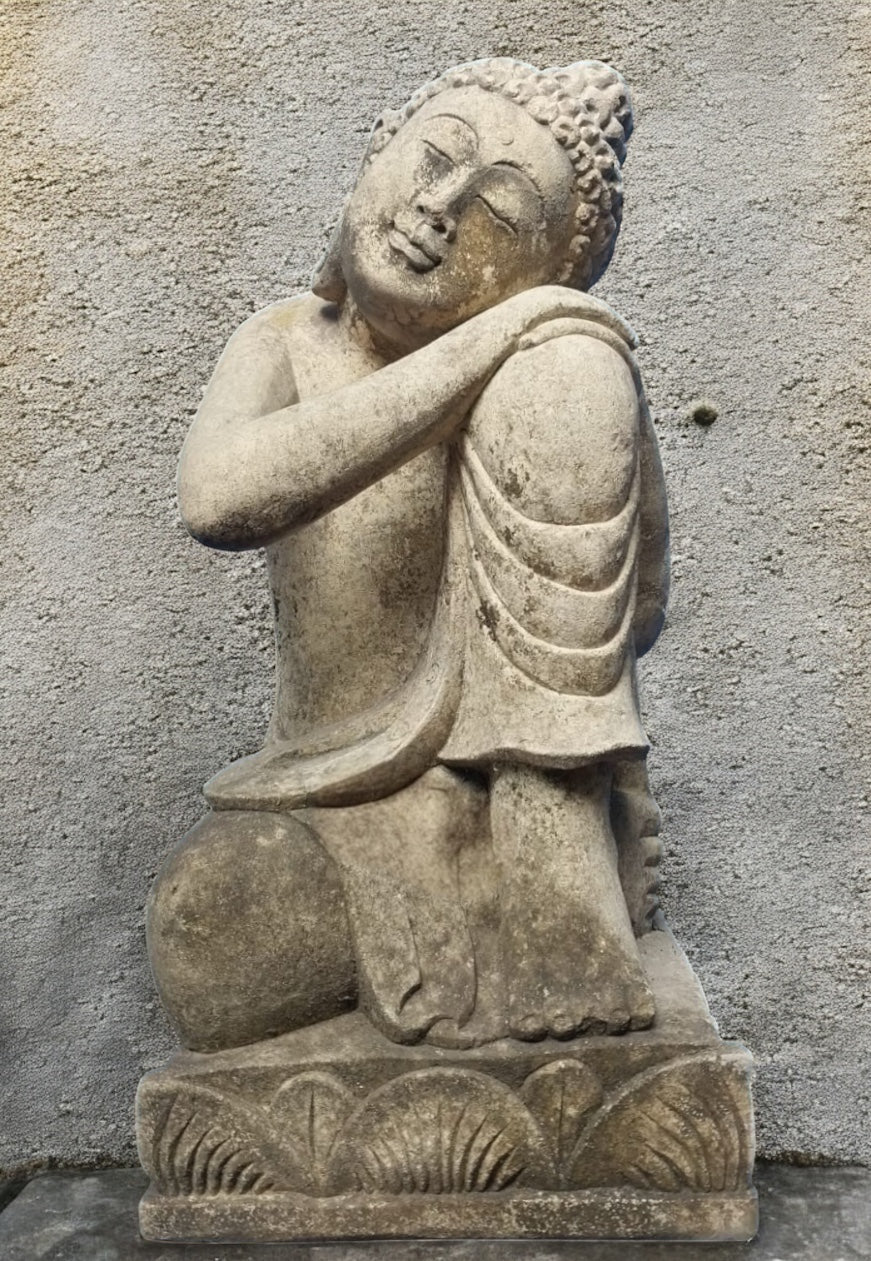 Statua Buddha Inginocchiato in Pietra arenaria bianca H45 Rif. B06