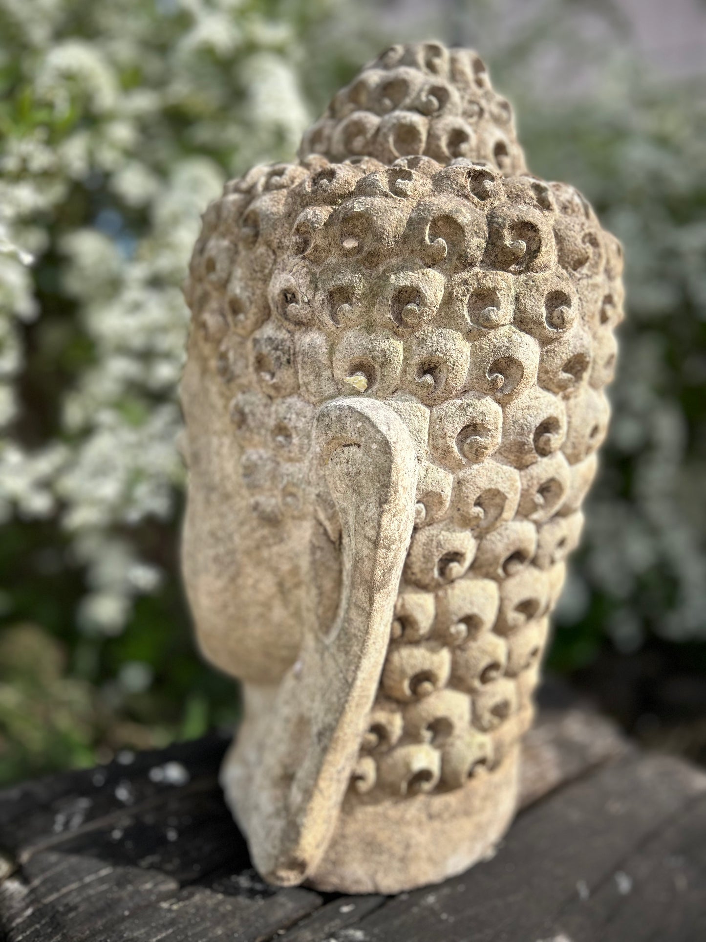 Testa di Buddha in pietra meditativo Altezza 37cm