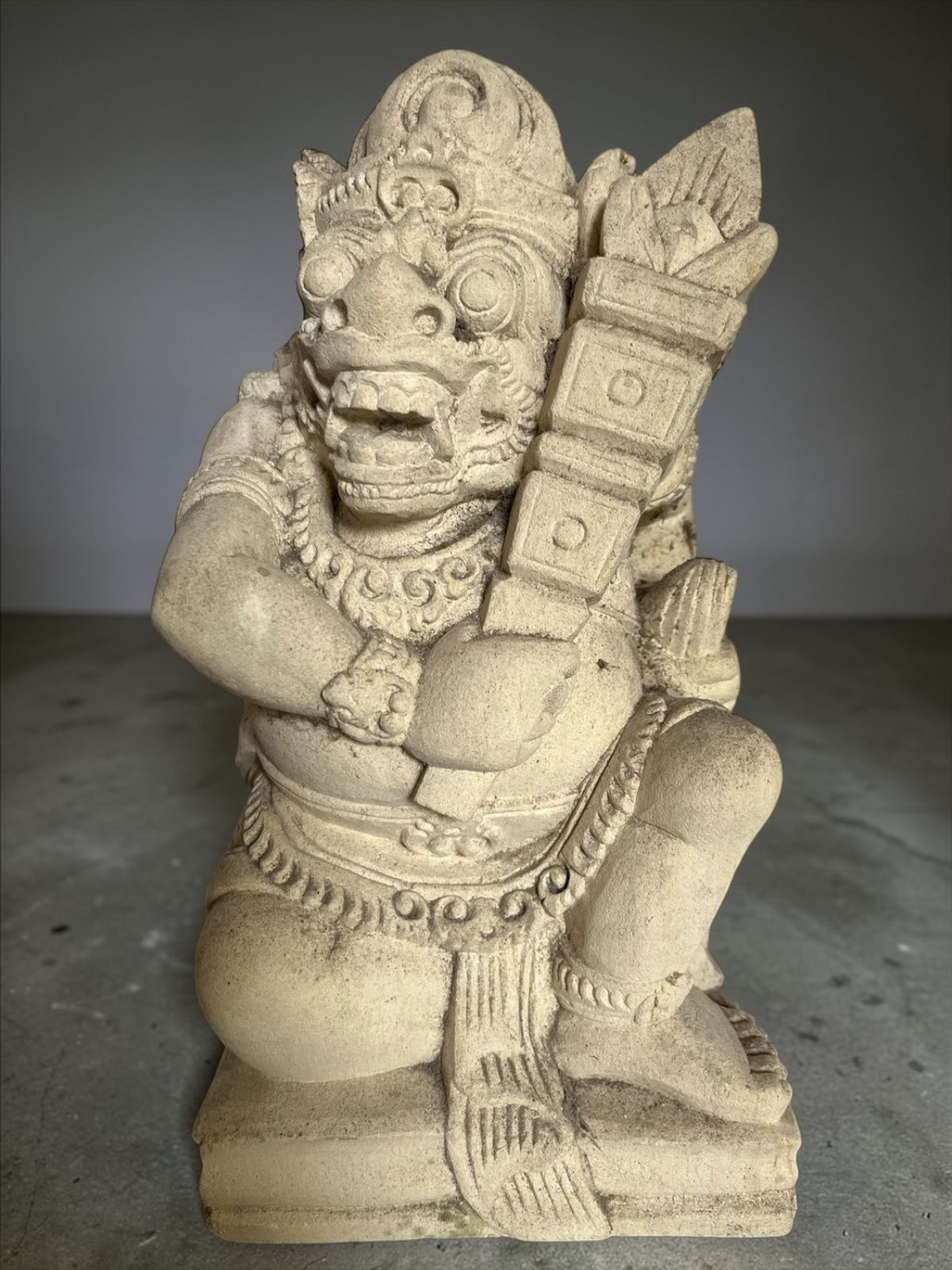 Statua di Buto in Pietra induismo | Spirito Protettivo Balinese H 30 Rif. C012