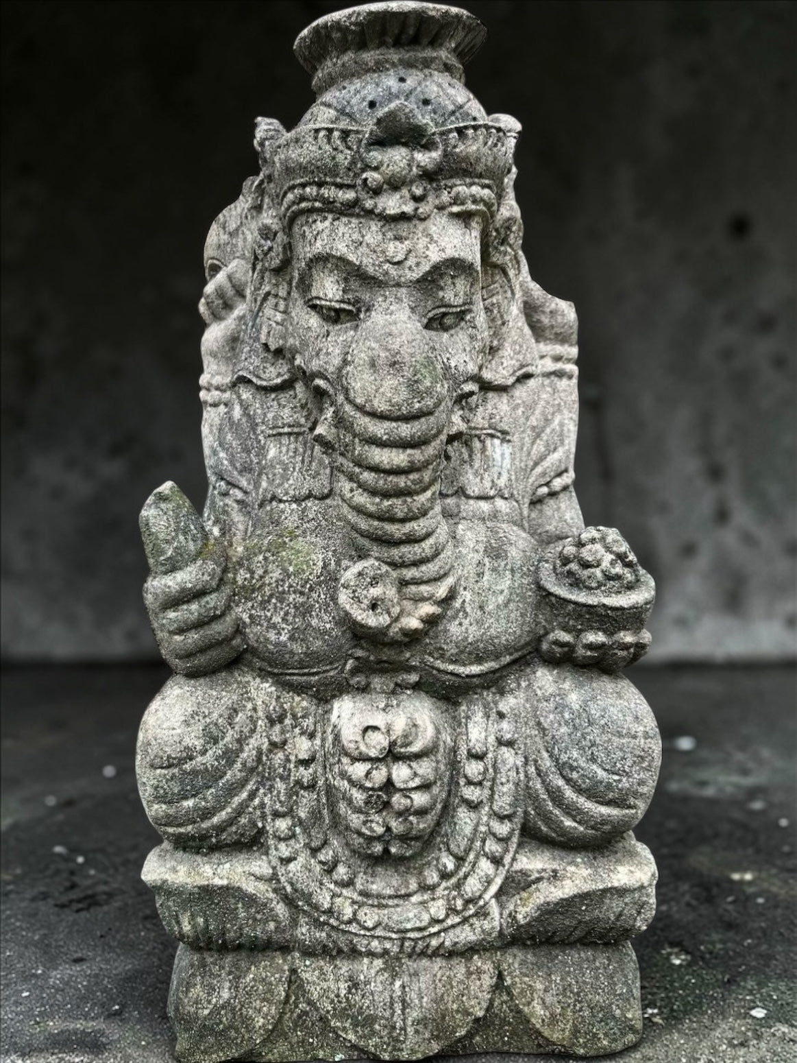 GANESHA the God of beginnings H 20cm ref. B51
