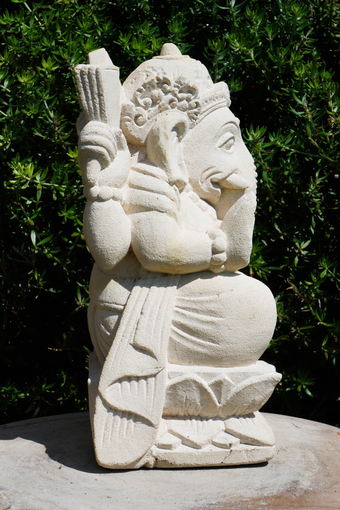 statua di GANESHA in pietra induismo balinese H 28 cm rif. C028