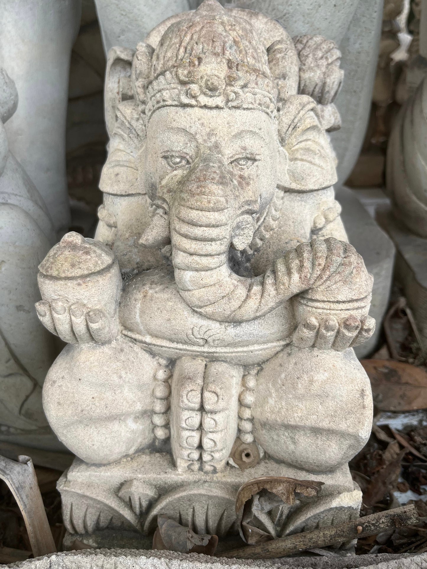 statuetta di GANESH in pietra induismo balinese H30cm rif. D002