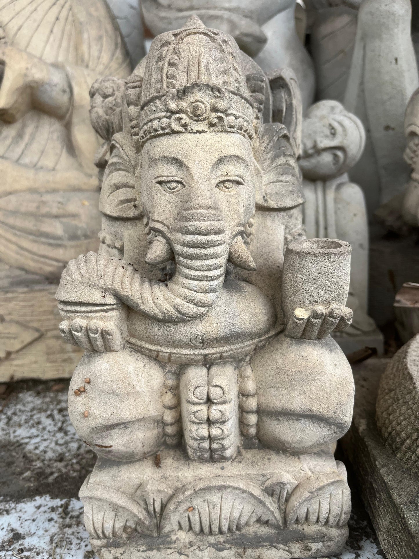 statuetta di GANESH in pietra induismo balinese H30cm rif. D003