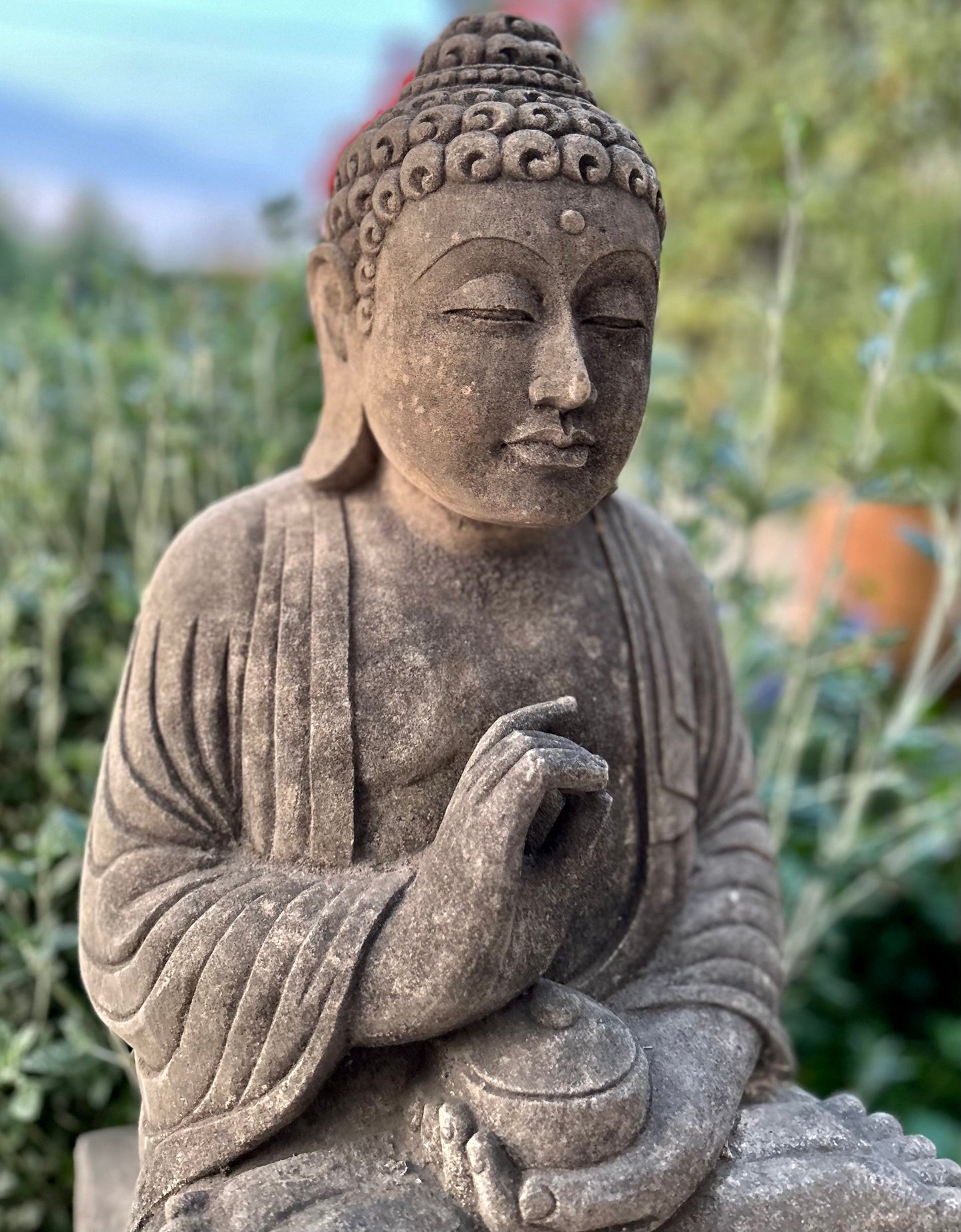 BUDDHA SEDANG AMITABA