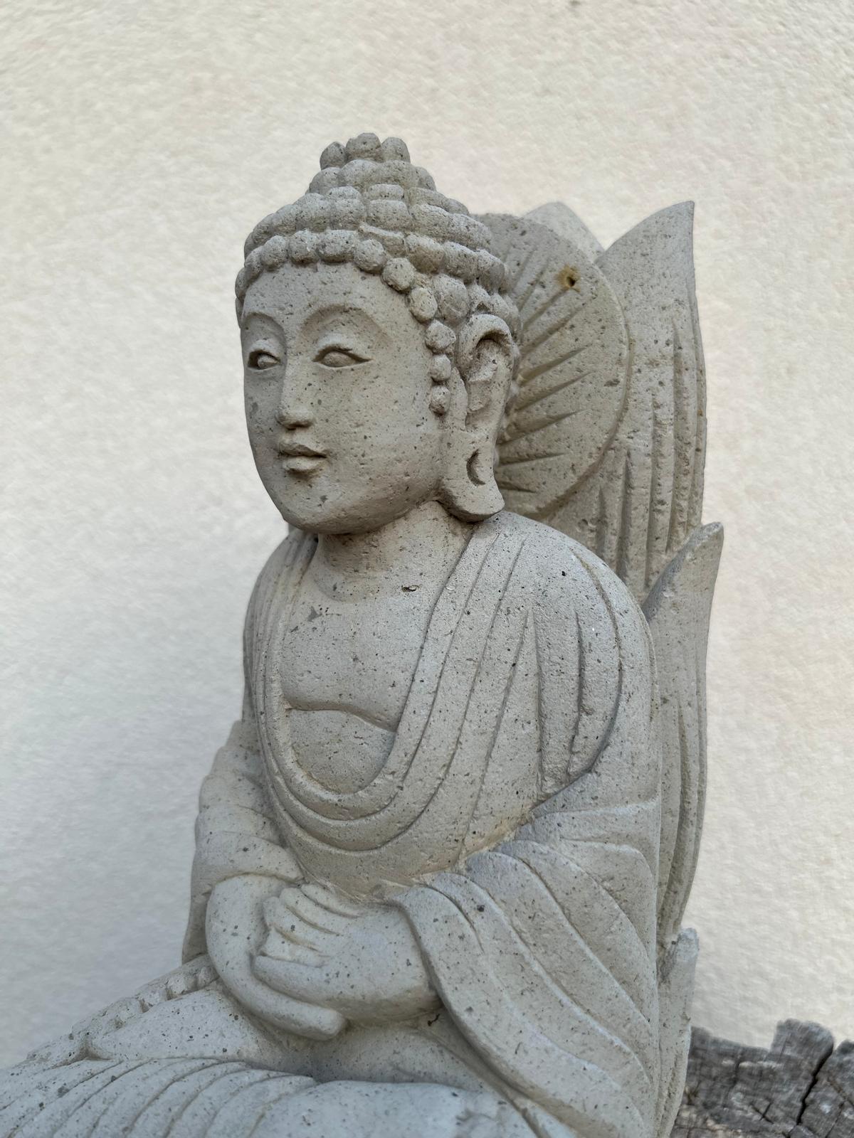 BUDDHA with jar H32cm Ref.B53
