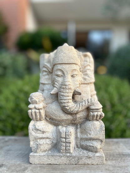 statuetta di GANESH in pietra induismo balinese H20cm rif. D019