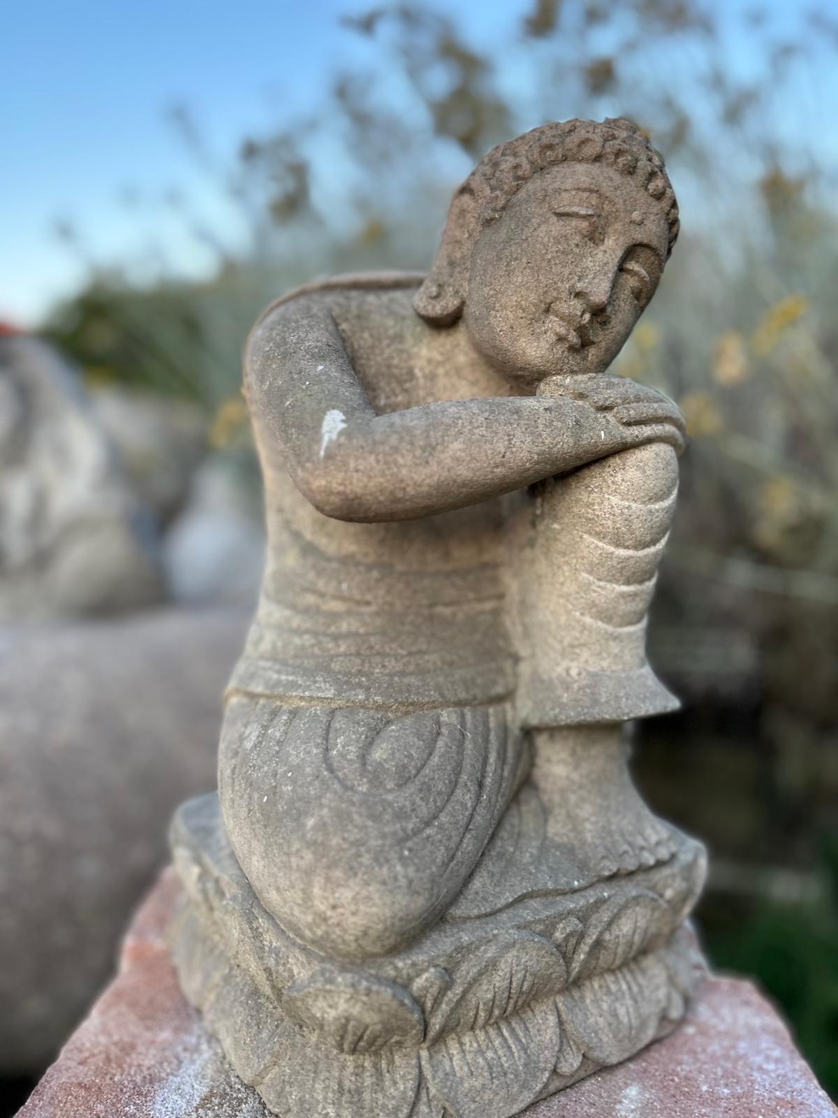 Buddha Inginocchiato in Pietra 34 cm | Scultura Balinese Originale Rif. C004
