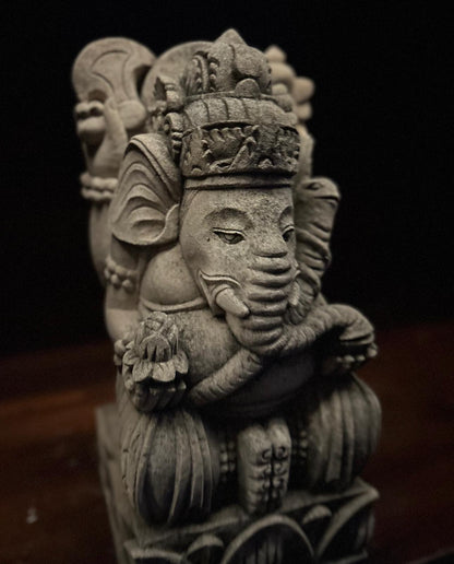 statuetta di GANESH in pietra induismo balinese H30cm rif. D012