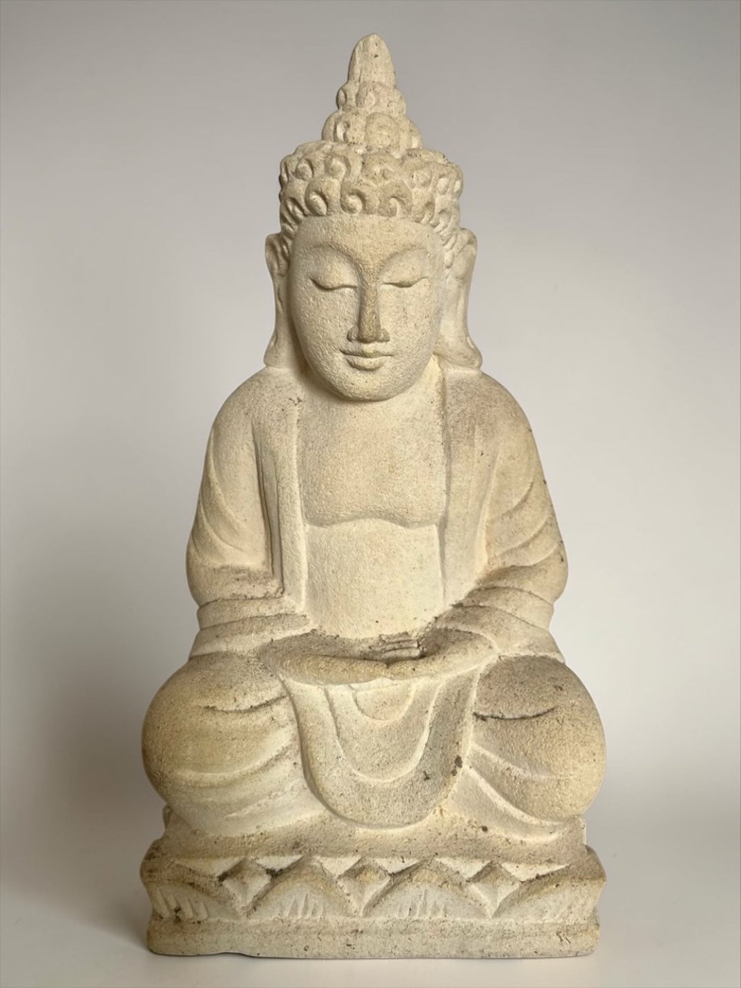 Statua Buddha seduto in Pietra Naturale H 27 cm Rif. C025