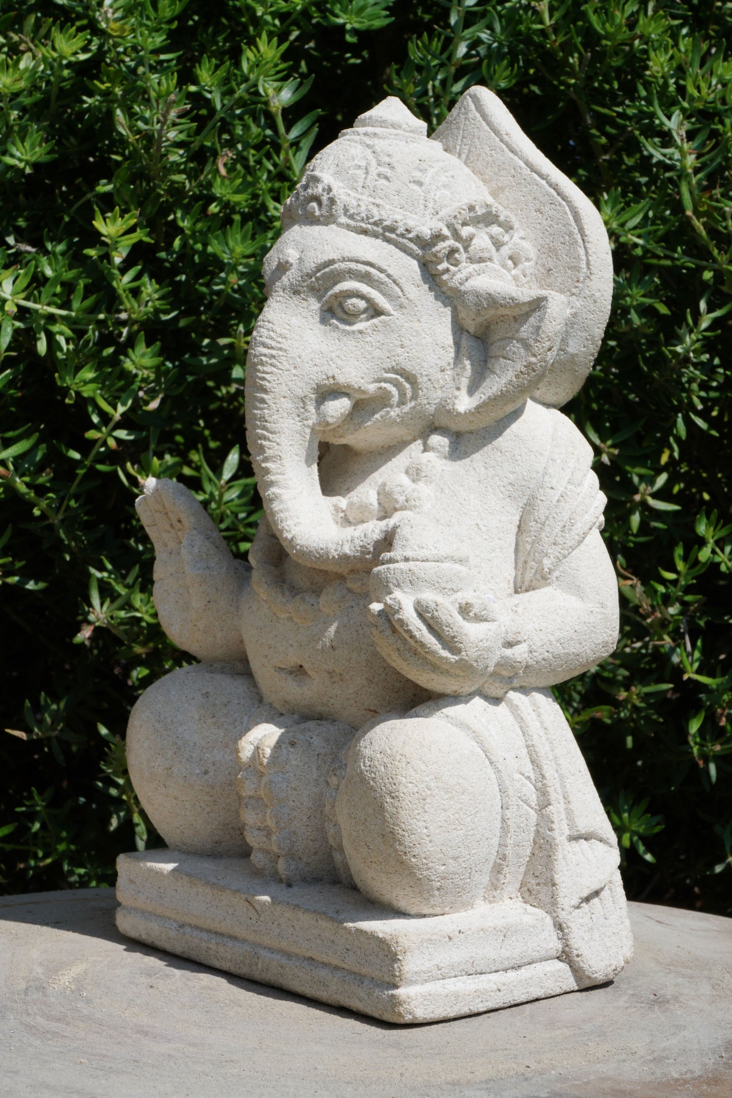 statua di GANESHA in pietra induismo balinese H 24 cm rif. C029
