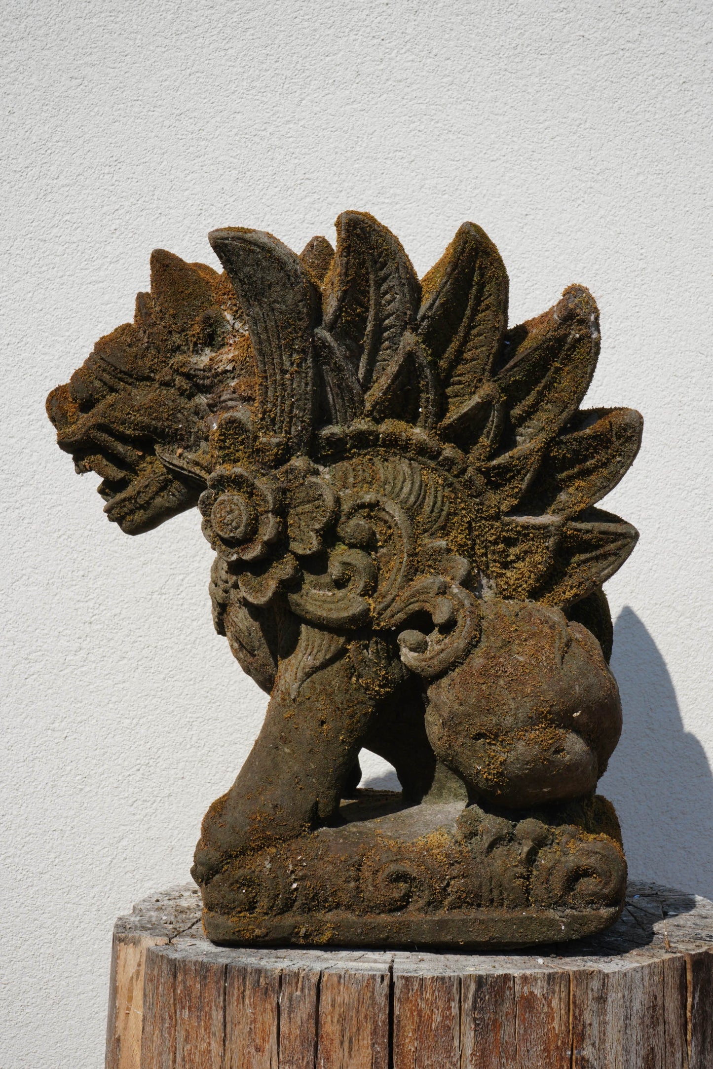 Singa – Scultura Protettiva Balinese in Pietra | Leone Mitologico con Ali H 42 rif. C039
