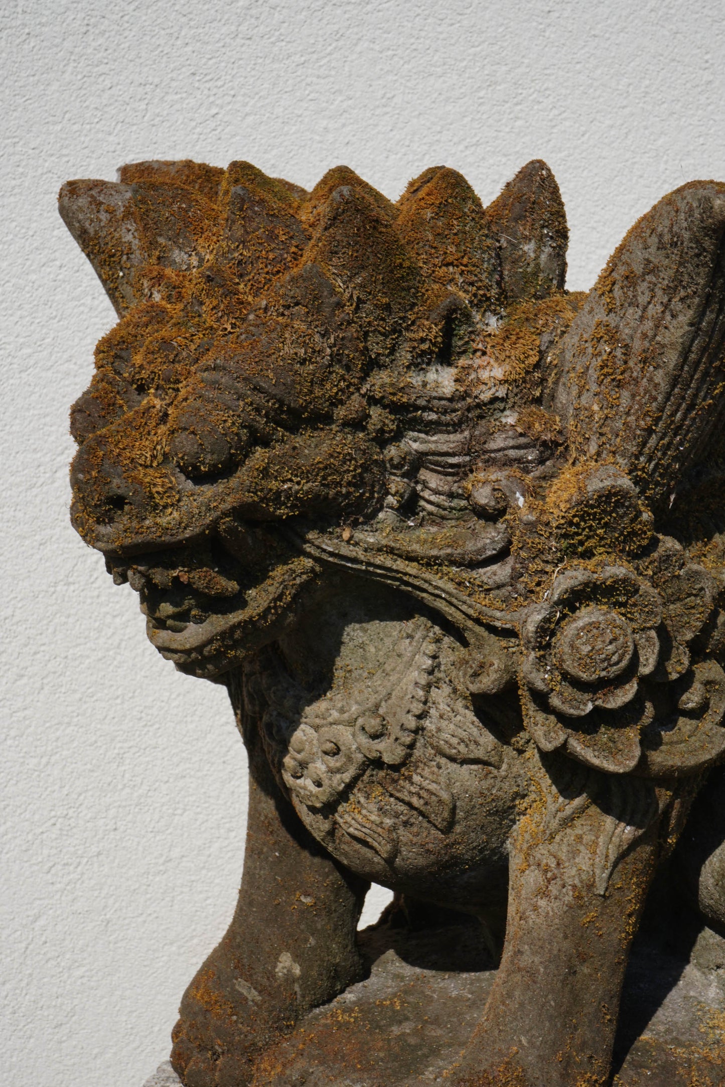 Singa – Scultura Protettiva Balinese in Pietra | Leone Mitologico con Ali H 42 rif. C039