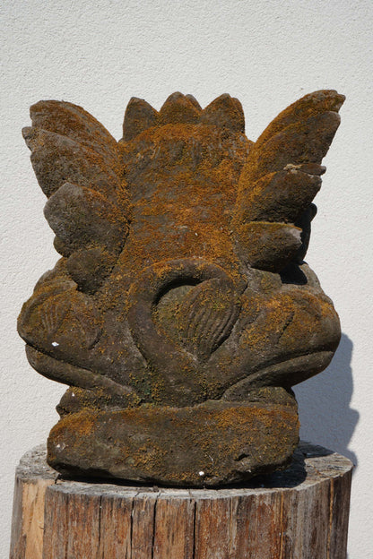 Singa – Scultura Protettiva Balinese in Pietra | Leone Mitologico con Ali H 42 rif. C040