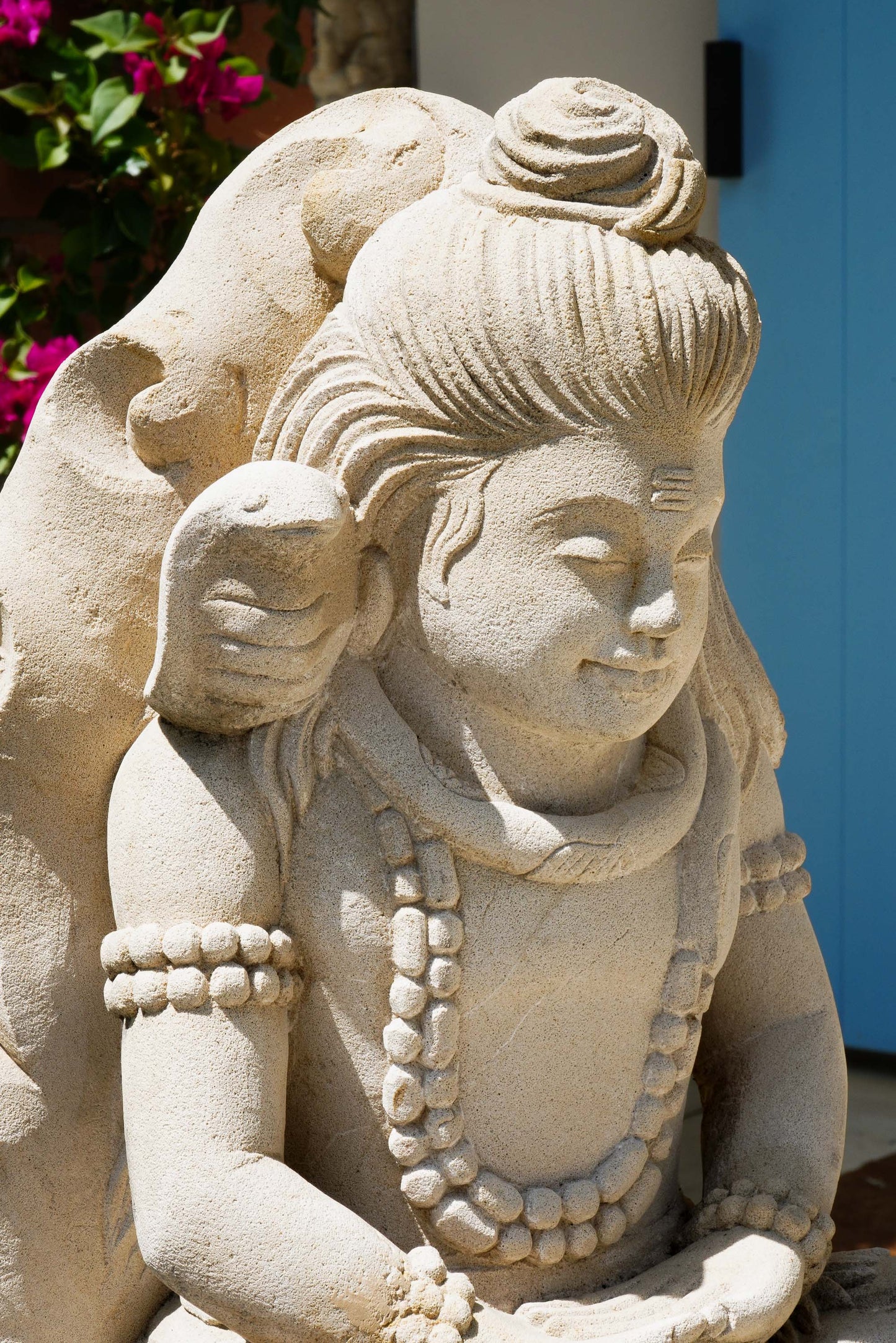 Statua da Giardino in Pietra induista– Dewi Siwa | Spiritualità e Arredo Zen H 50 cm C042