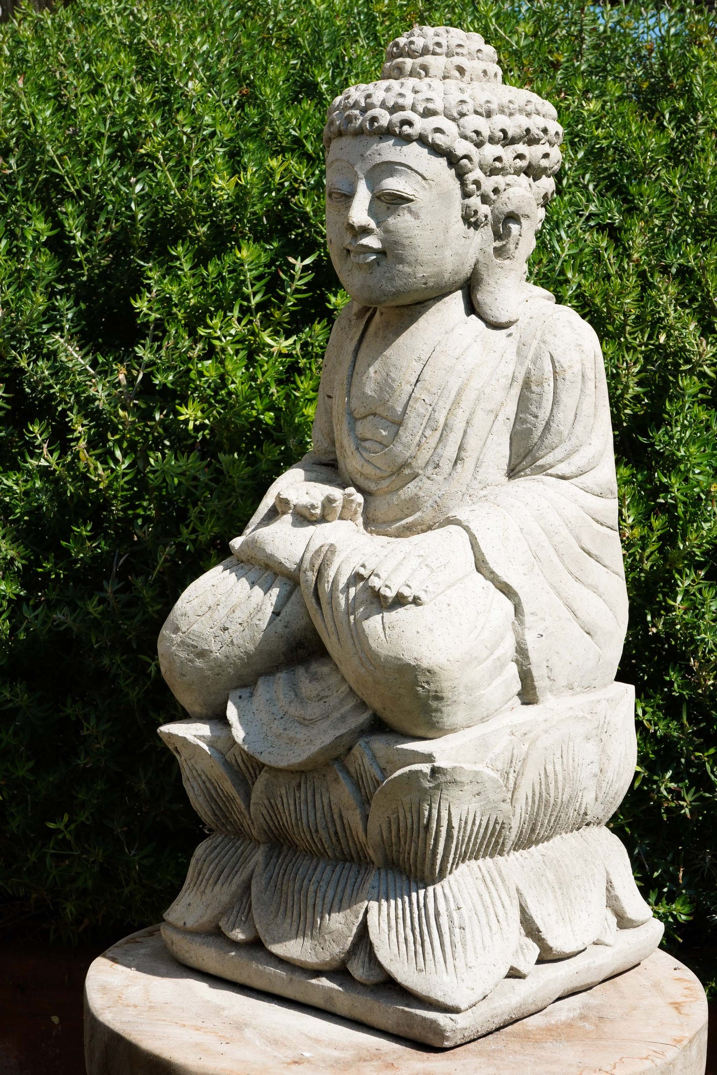BUDDHA with jar H32cm Ref.B53
