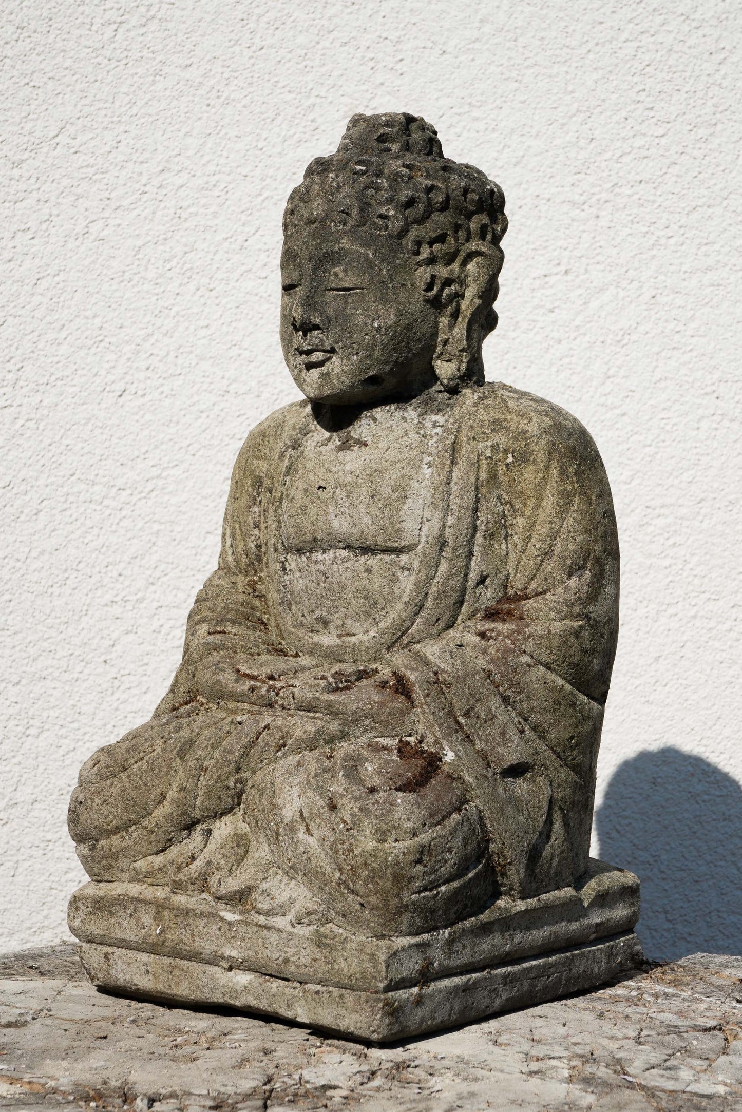 Statua Buddha seduto in Pietra Naturale H 28 cm Rif. C051