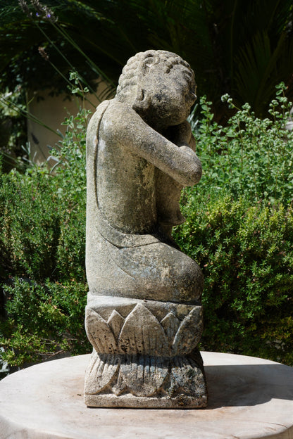 Buddha Inginocchiato in Pietra 30 cm | Scultura Balinese Originale Rif. C052A