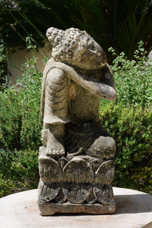 Buddha Inginocchiato in Pietra 30 cm | Scultura Balinese Originale Rif. C052 B