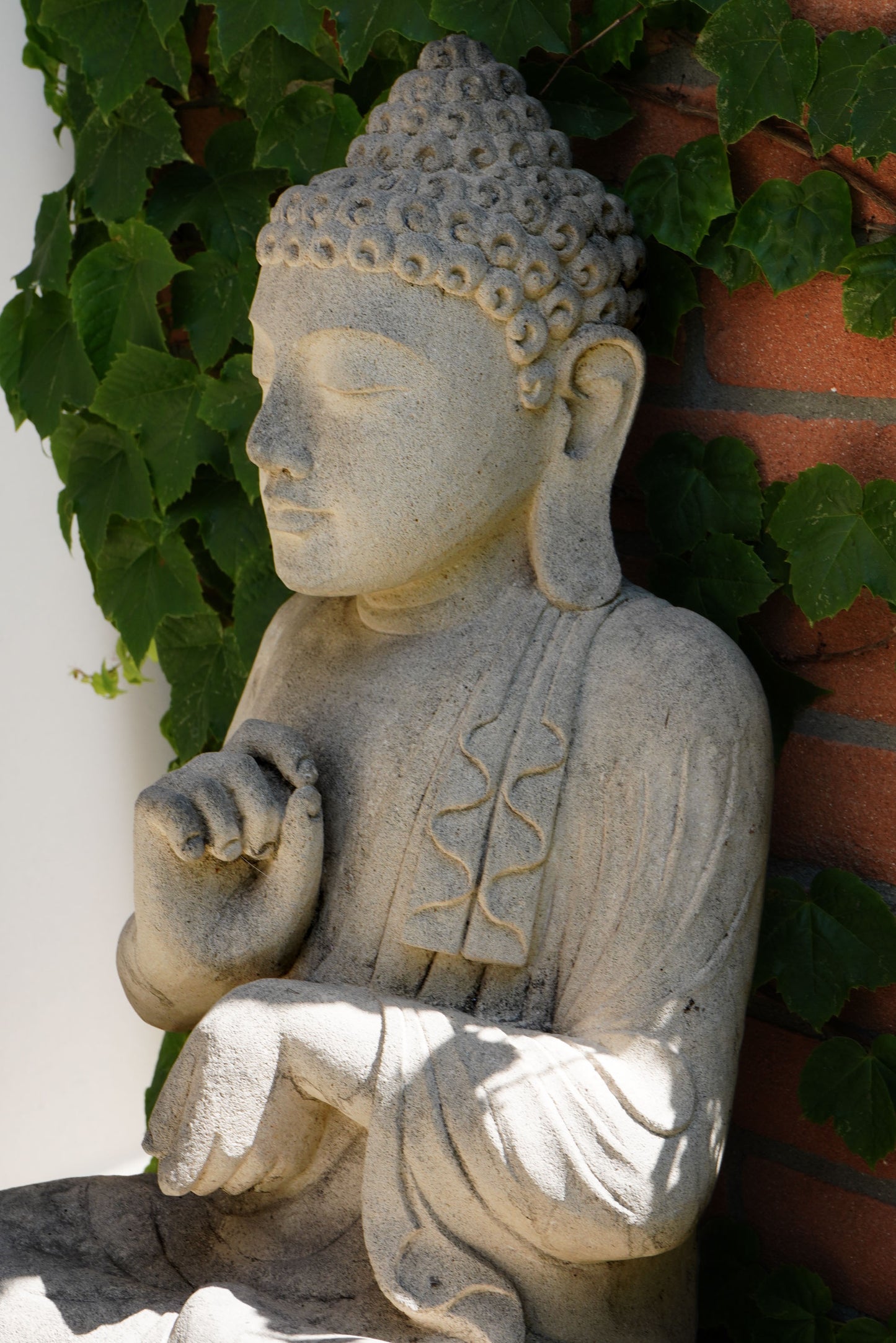 Statua Buddha Antico in Pietra Arenaria 70 cm – Scultura Balinese Originale Rif. C057