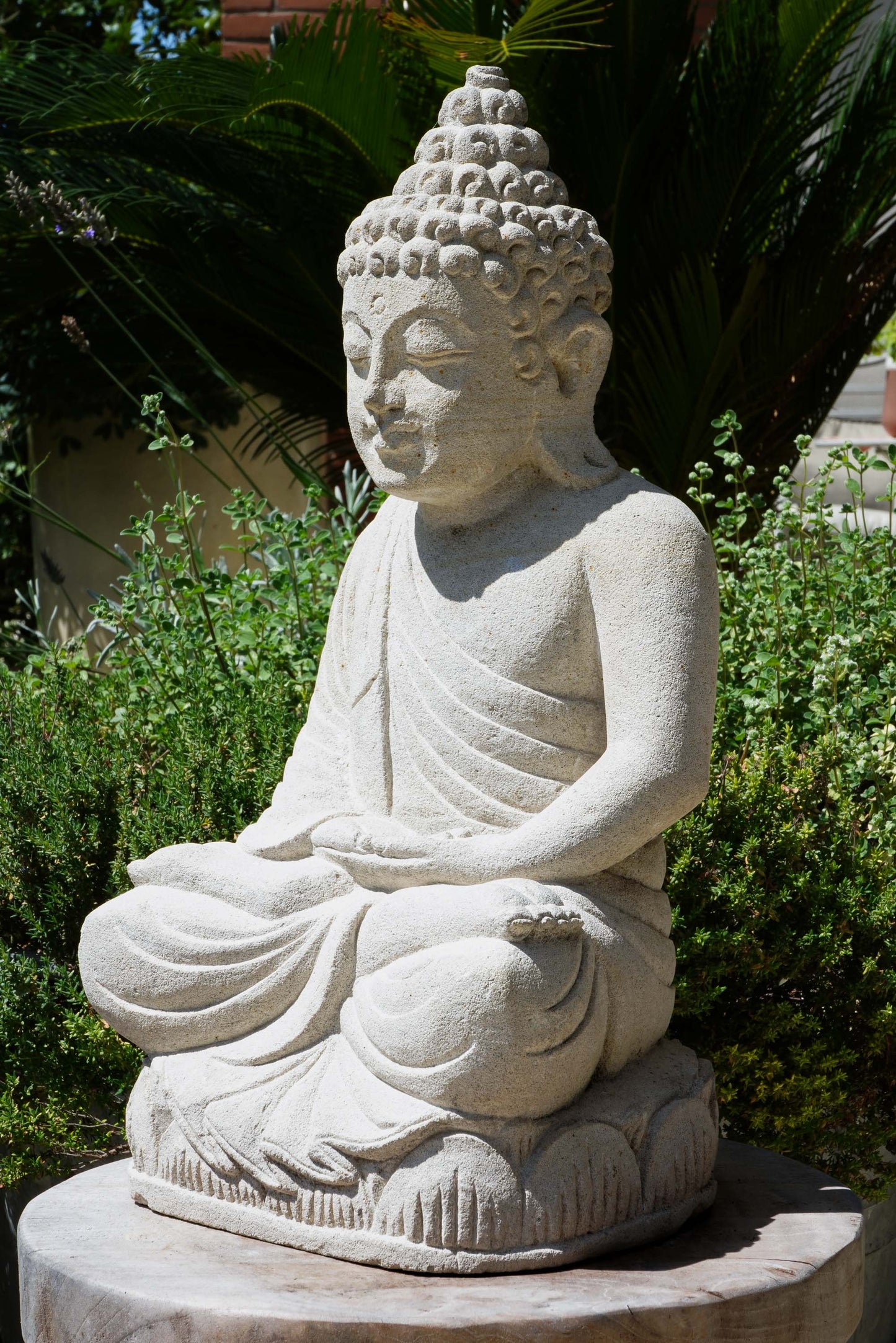 Statua Buddha seduto in Pietra Naturale H 45 cm Rif. C058