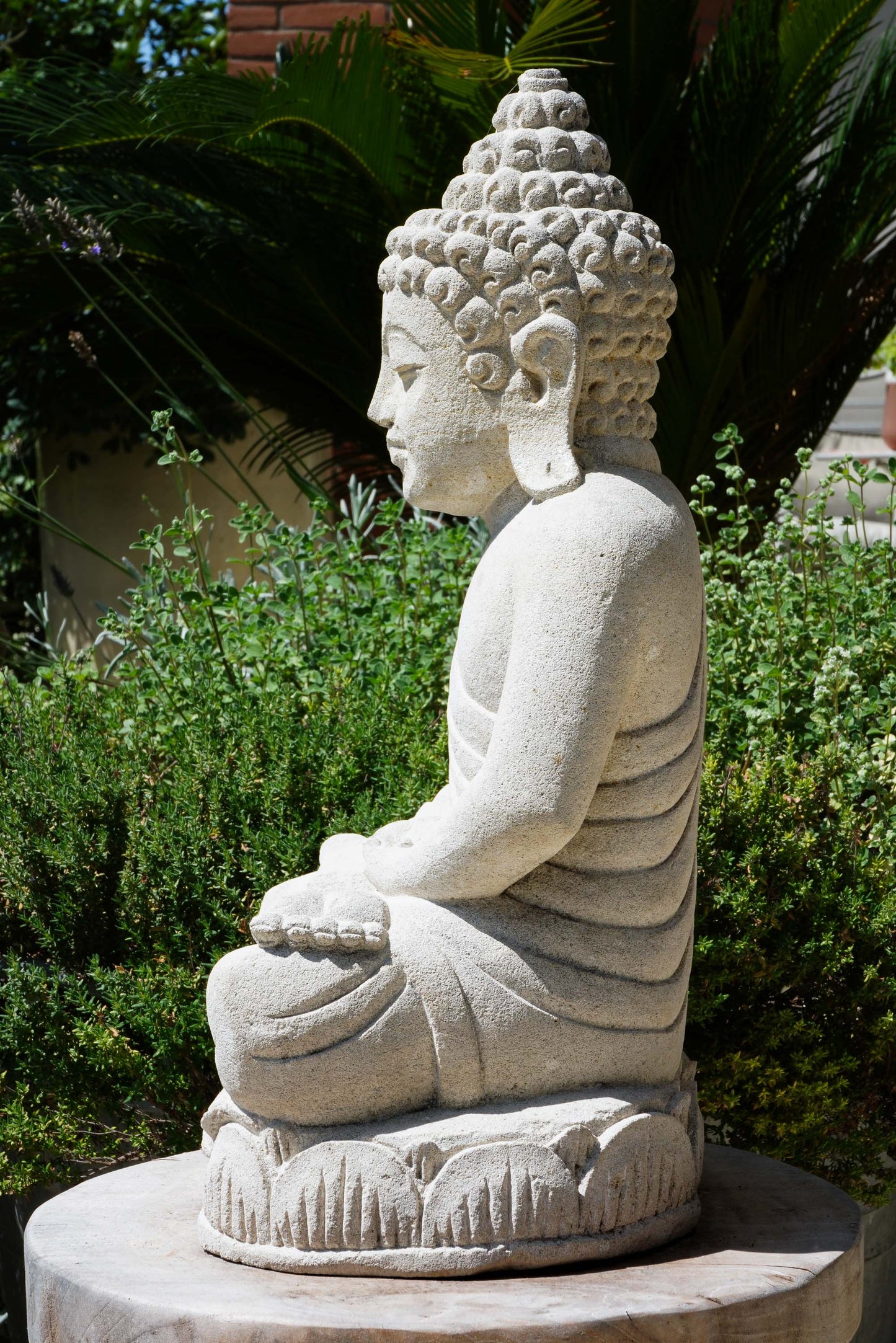 Statua Buddha seduto in Pietra Naturale H 45 cm Rif. C058