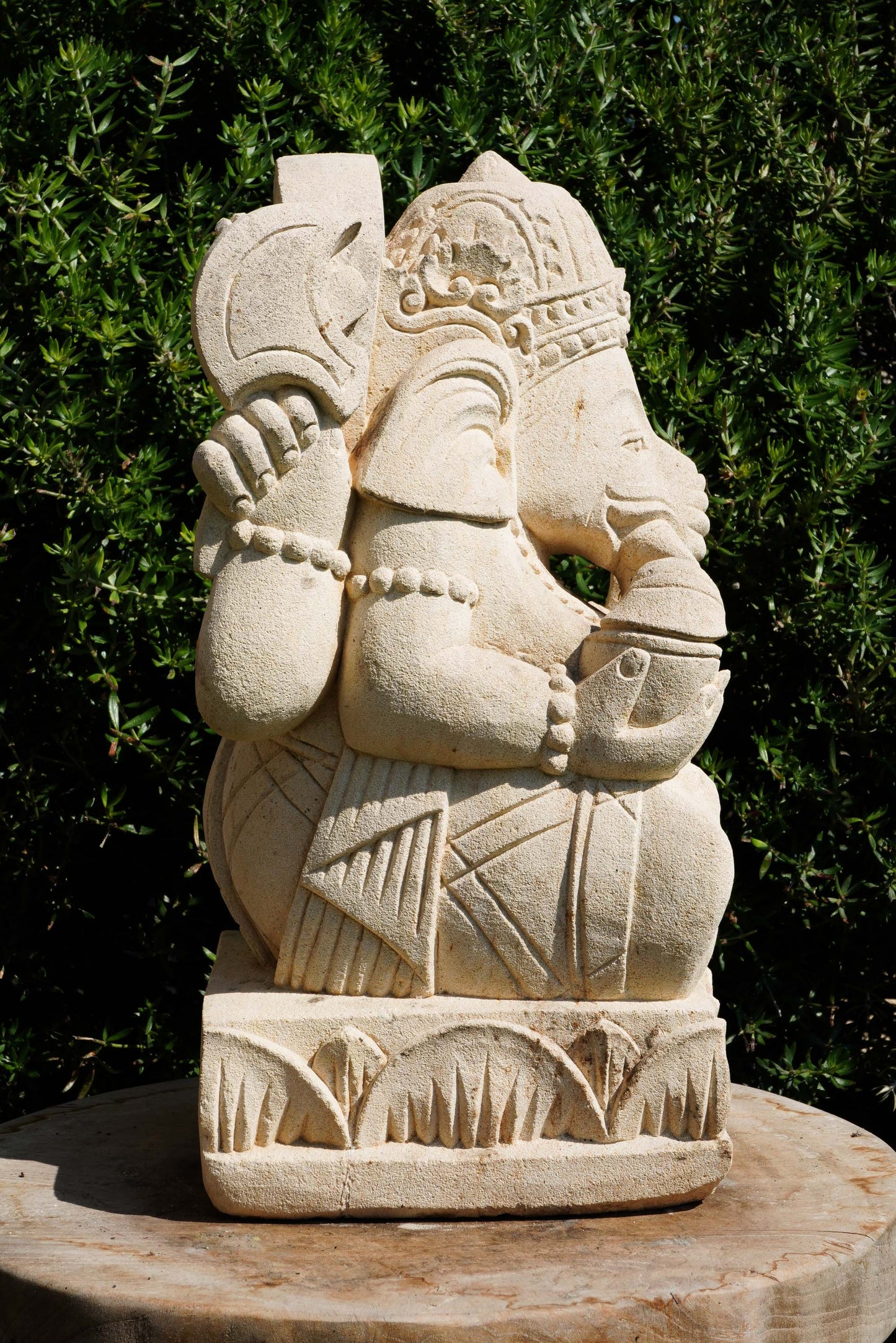 statuetta di GANESH in pietra induismo balinese H30cm rif. D008