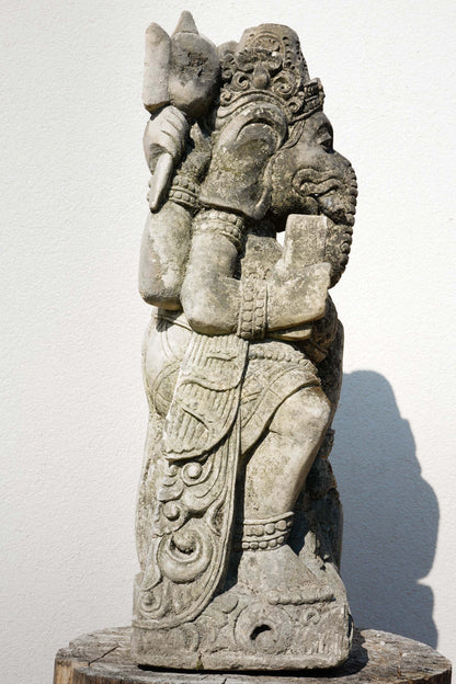statua di GANESHA in pietra antico induismo balinese H 63 cm rif. C072