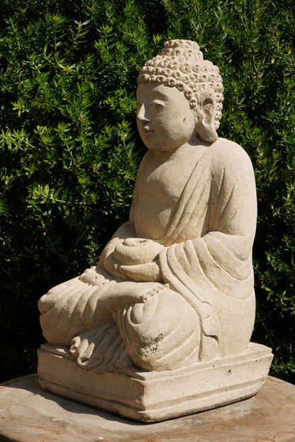 Statua Buddha in Pietra Naturale con giara H 34 cm Rif. C074
