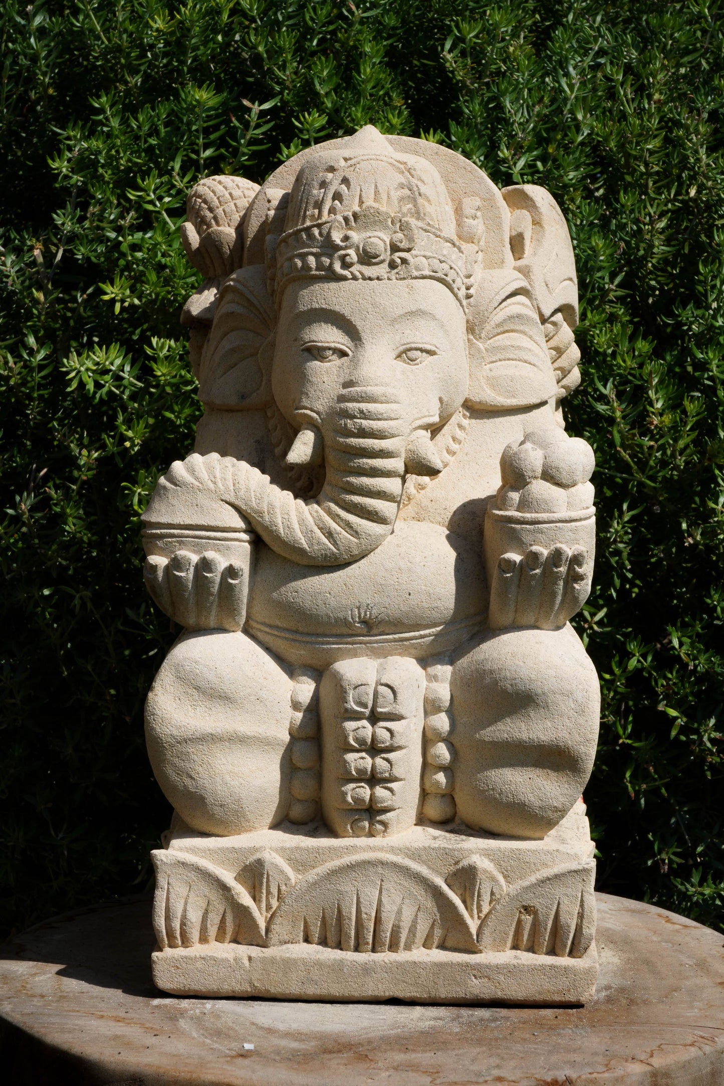 statuetta di GANESH in pietra induismo balinese H30cm rif. D010