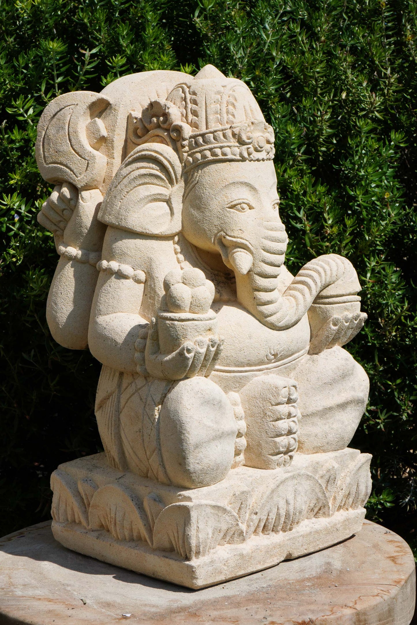 statuetta di GANESH in pietra induismo balinese H30cm rif. D005