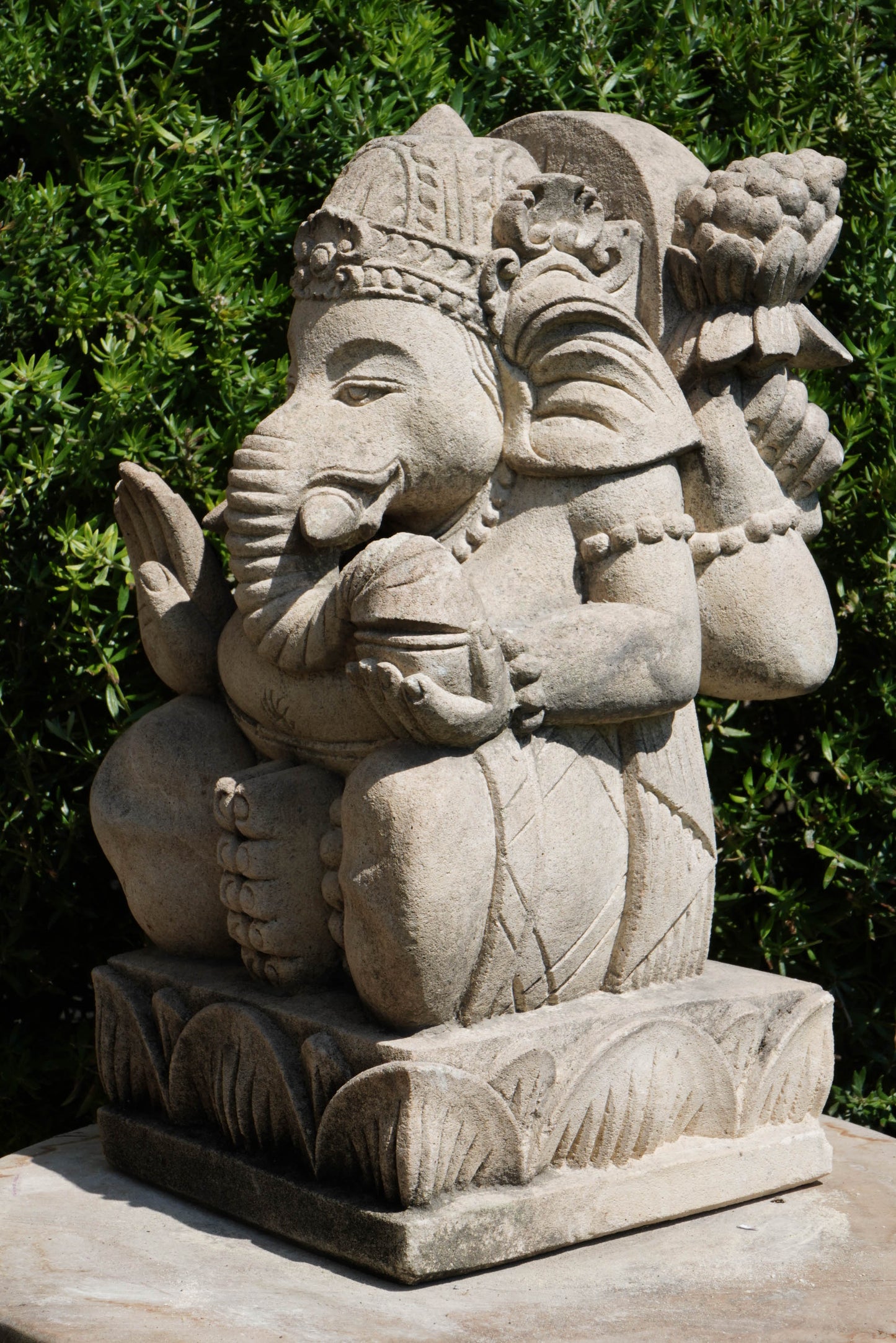 statuetta di GANESH in pietra induismo balinese H30cm rif. D009