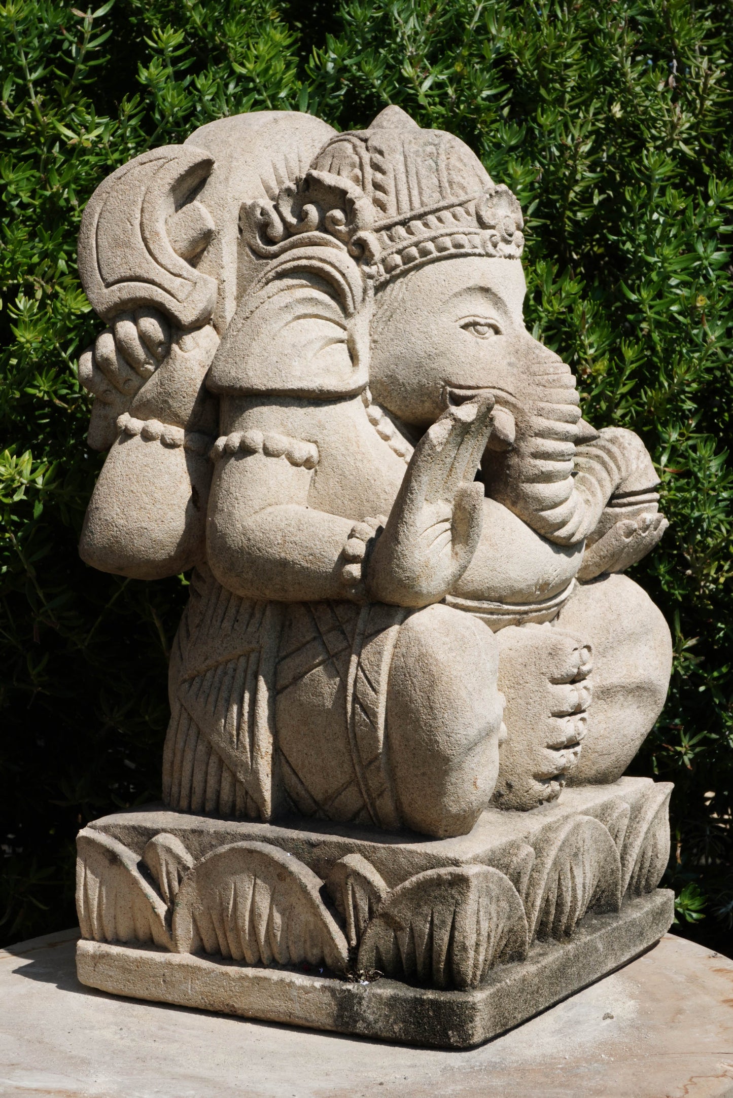 statuetta di GANESH in pietra induismo balinese H30cm rif. D009
