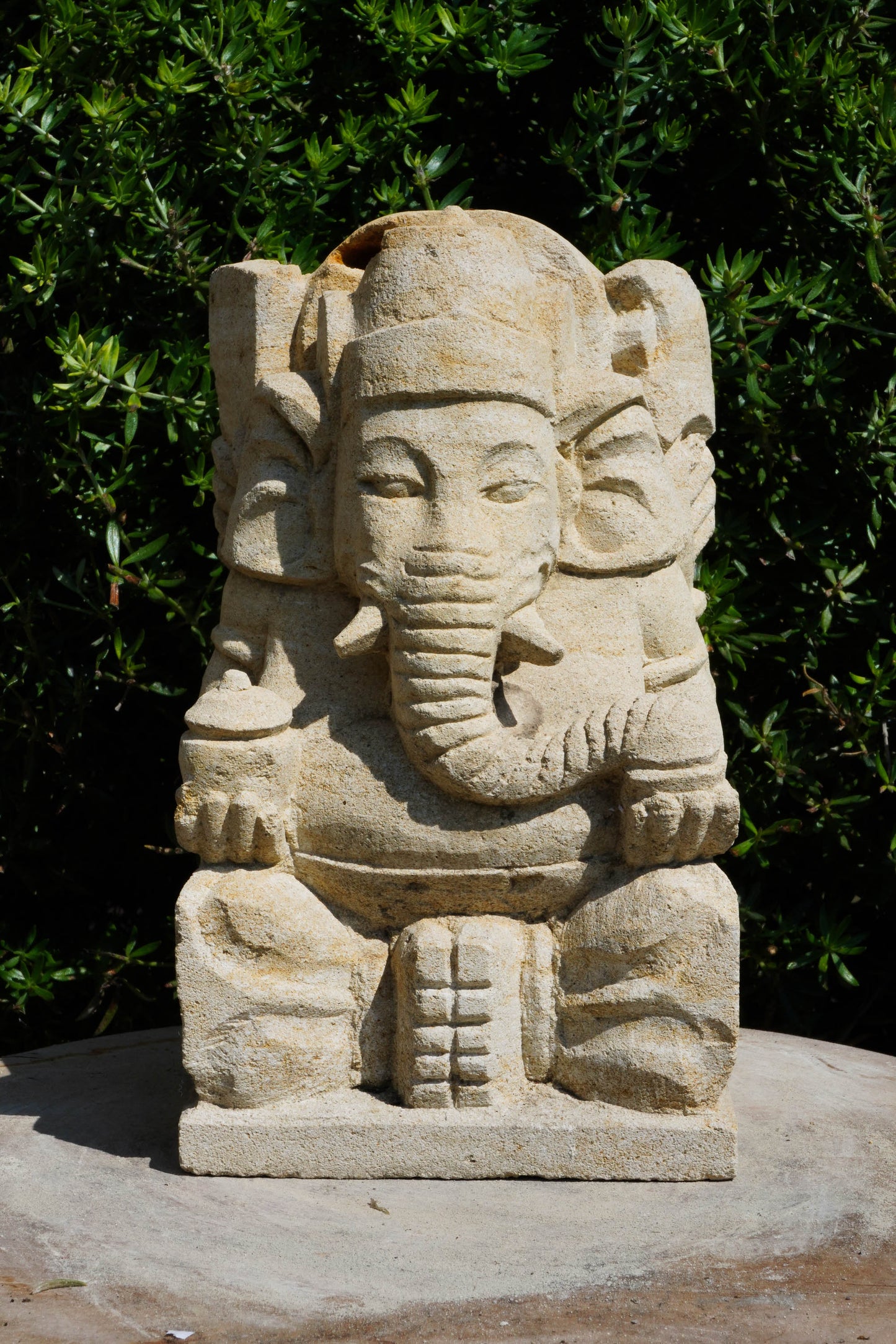 GANESHA the God of beginnings H 20cm ref. B51