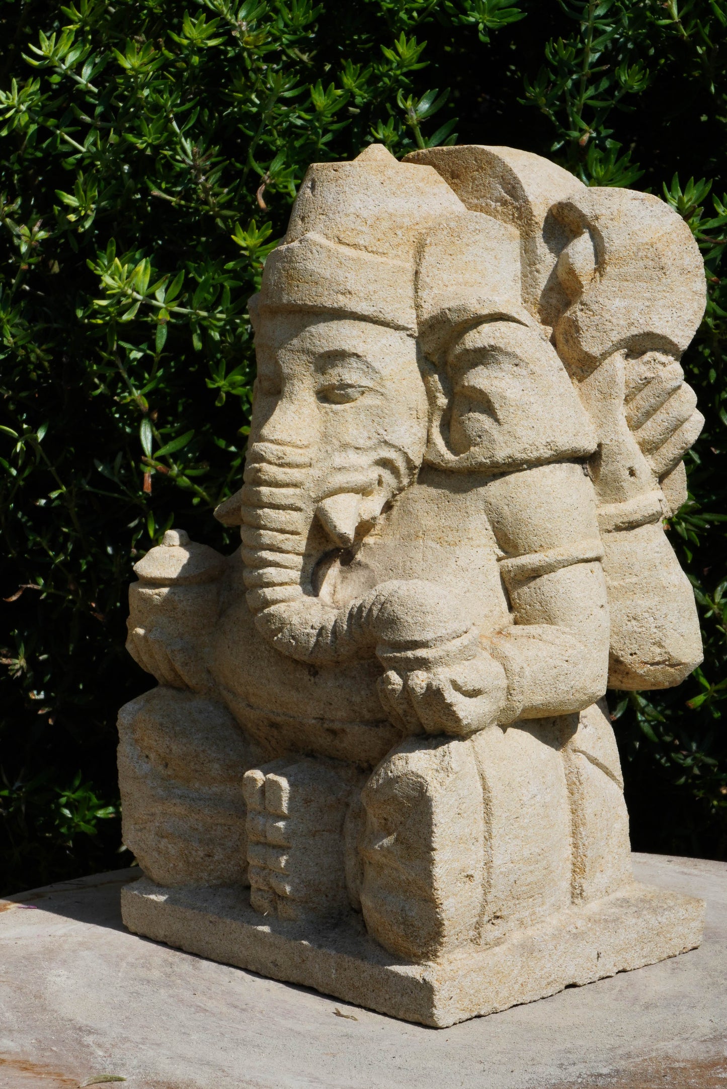 GANESHA the God of beginnings H 20cm ref. B51