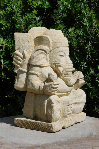 statuetta di GANESH in pietra induismo balinese H20cm rif. D024