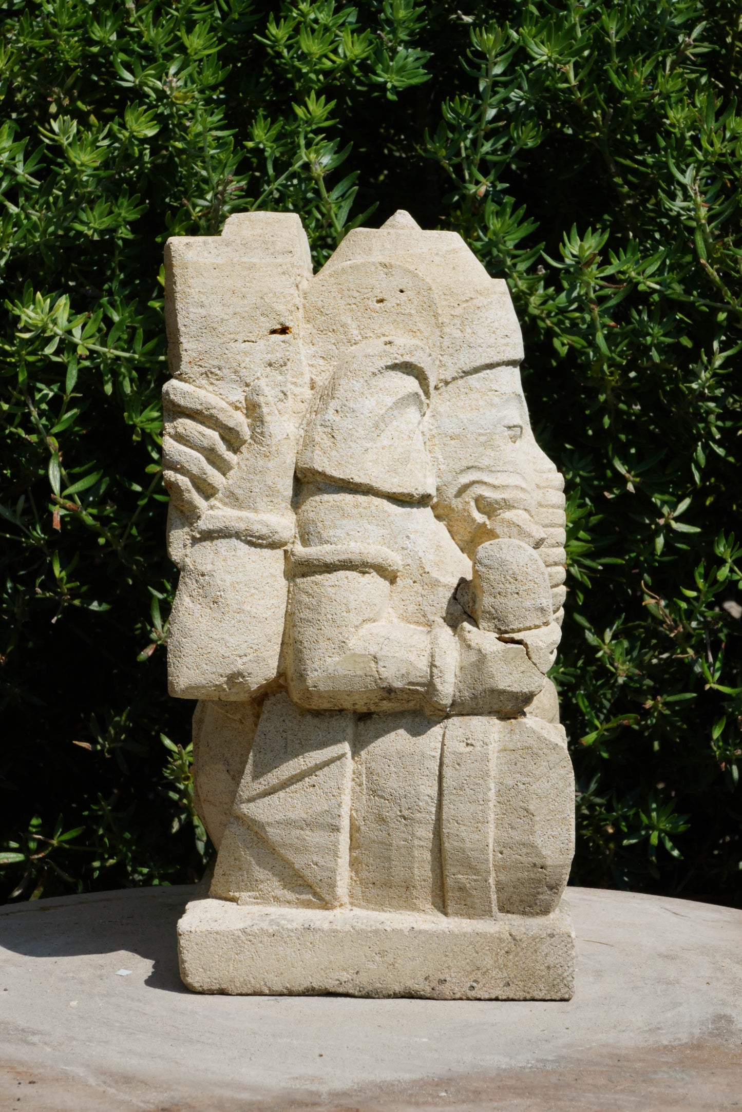statuetta di GANESH in pietra induismo balinese H20cm rif. D014
