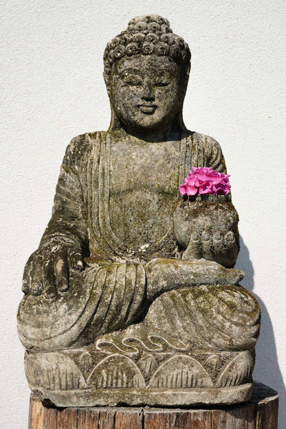 Statua Buddha in Pietra Naturale con giara H 65 cm Rif. D032