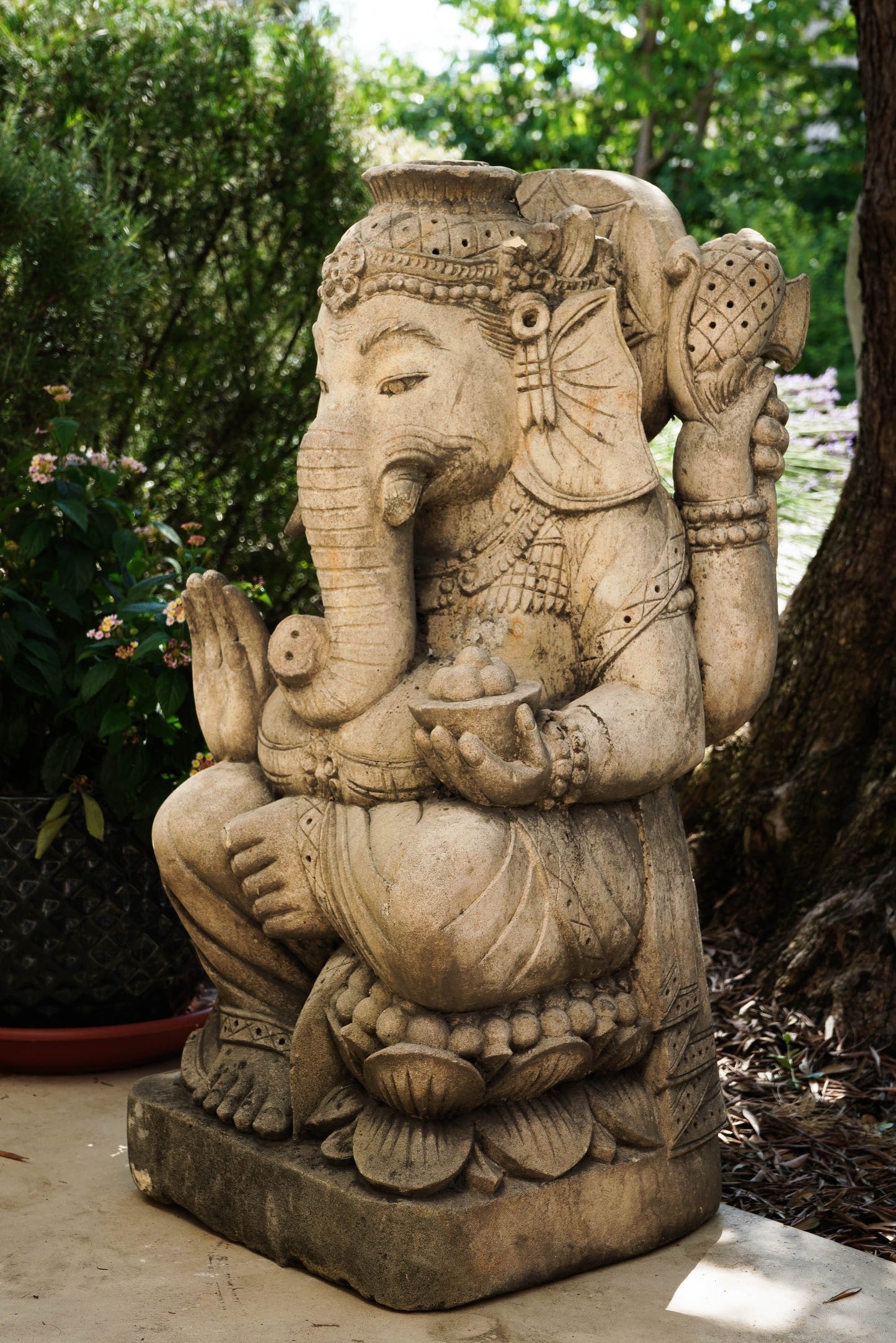 statua di GANESHA in pietra induismo balinese H 70 cm rif. D033