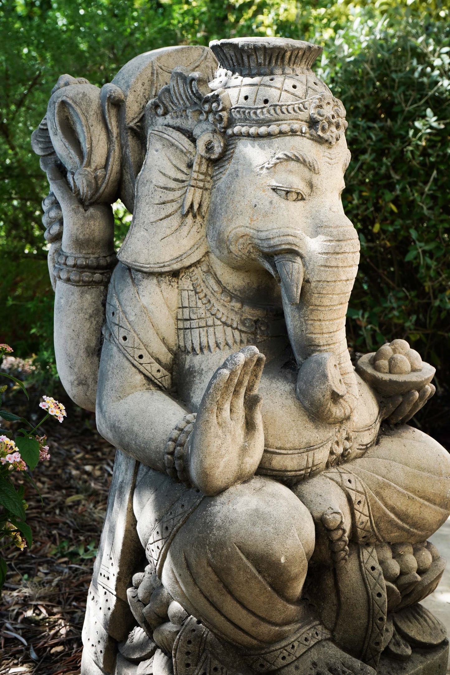 statua di GANESHA in pietra induismo balinese H 70 cm rif. D033
