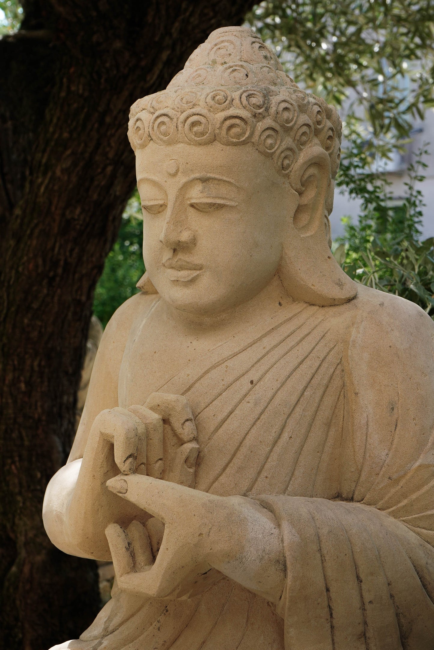 Statua Buddha Antico in Pietra Arenaria 67 cm – Scultura Balinese Originale Rif. D035