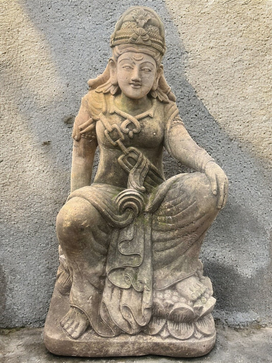 Statua Dewi Tara in Arenaria Bianca – Scultura Scolpita a Mano H90cm Rif.B36