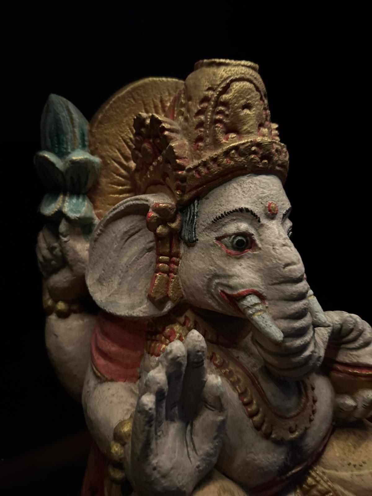 GANESHA the God of beginnings H 20cm ref. B51