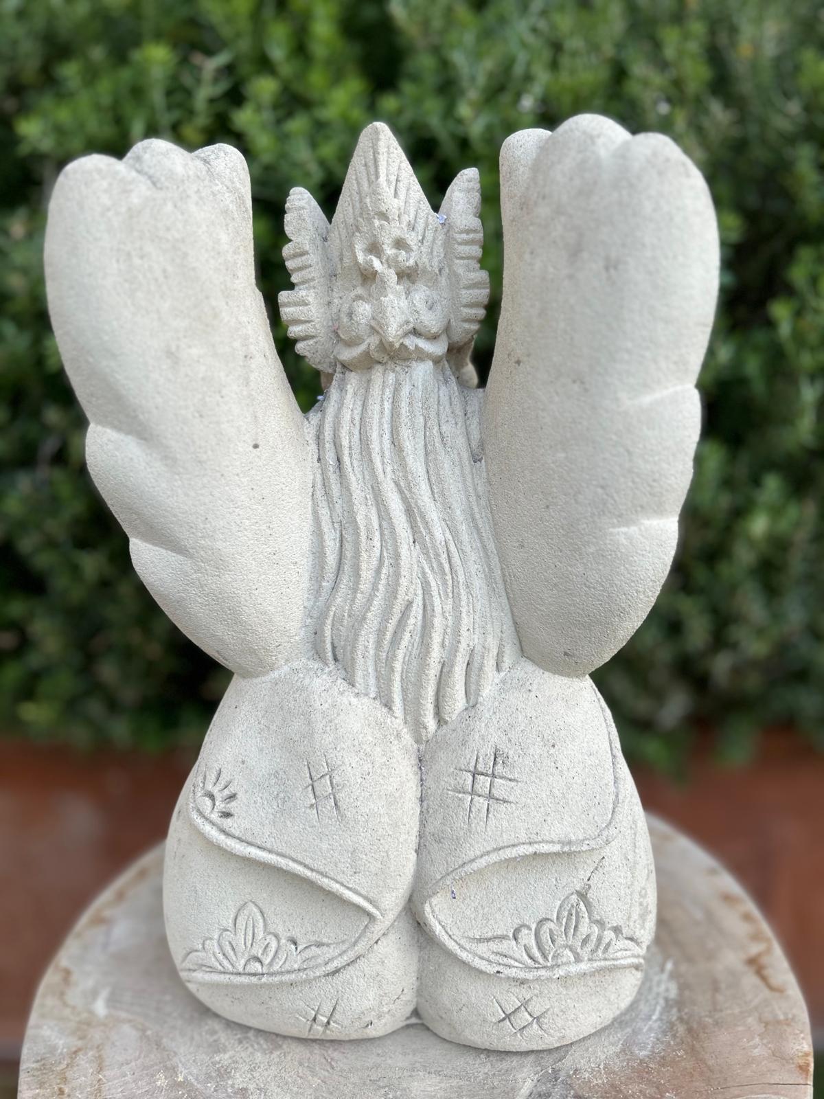 Statua Bidarari Alata | Scultura in Pietra Arenaria tradizione induista balinese H30cm Rif. C045