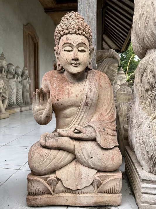 statua dubba in pietra