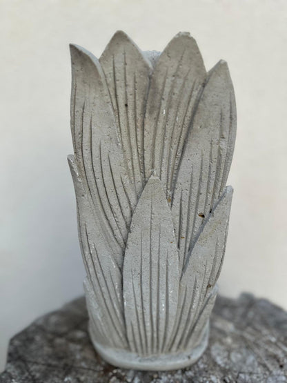 BUDDHA with jar H32cm Ref.B53