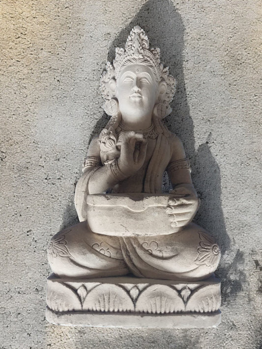 Statua Dewi Tara in Pietra Bianca 65 cm | Scultura Balinese della Dea della Compassione per Spazi Zen e Spirituali Rif.B37