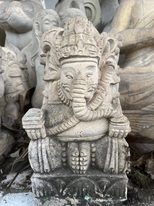 statue induiste