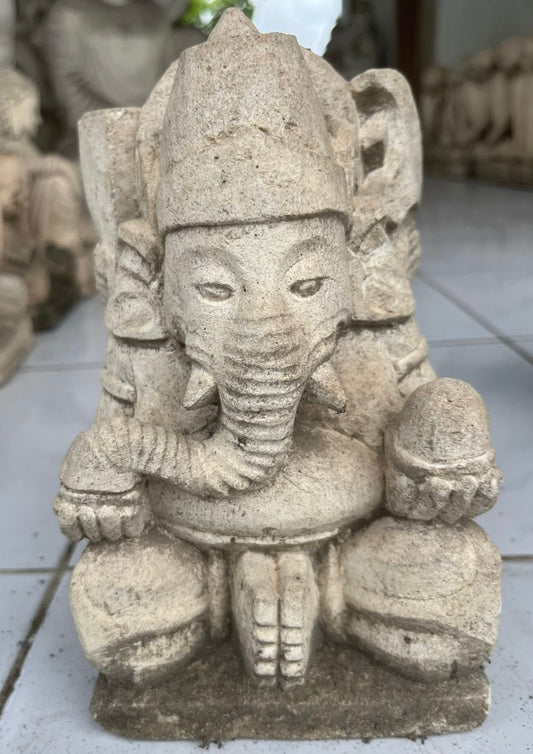 statua induista